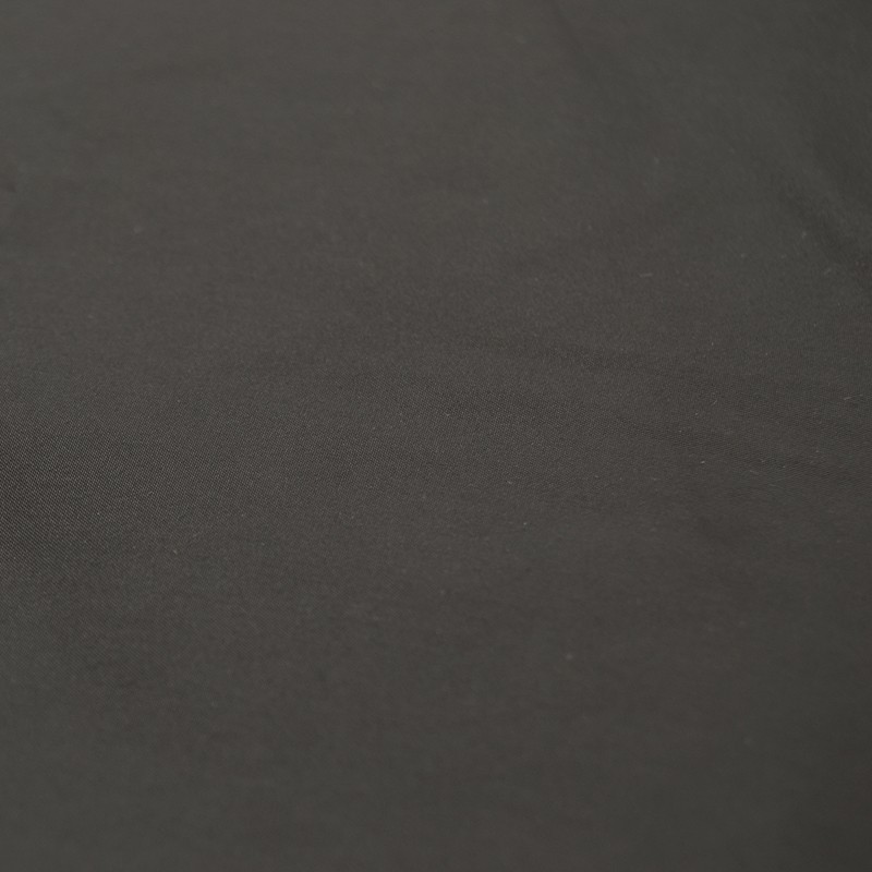 Delantal Nylon impermeable con bolsillo y con logotipo - 1 unidad