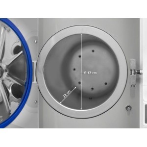 8 liter class B autoclave with USB and double safety lock.
